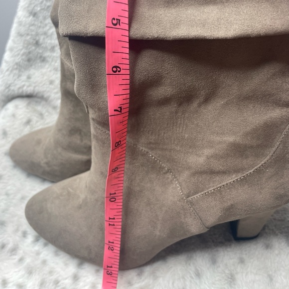 Cute Mid Calf Boots - Picture 5 of 5